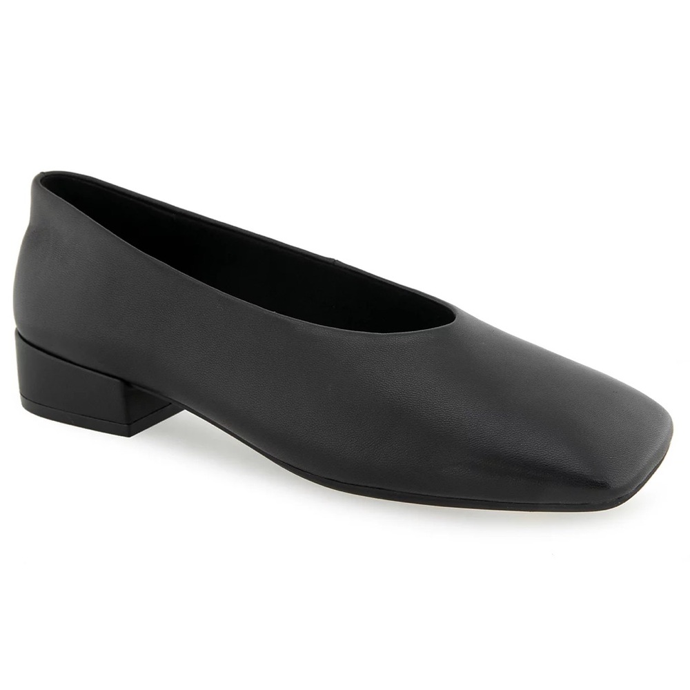 Aerosoles ‘Nannie’ Tailored Flat, Black, 9.5M
